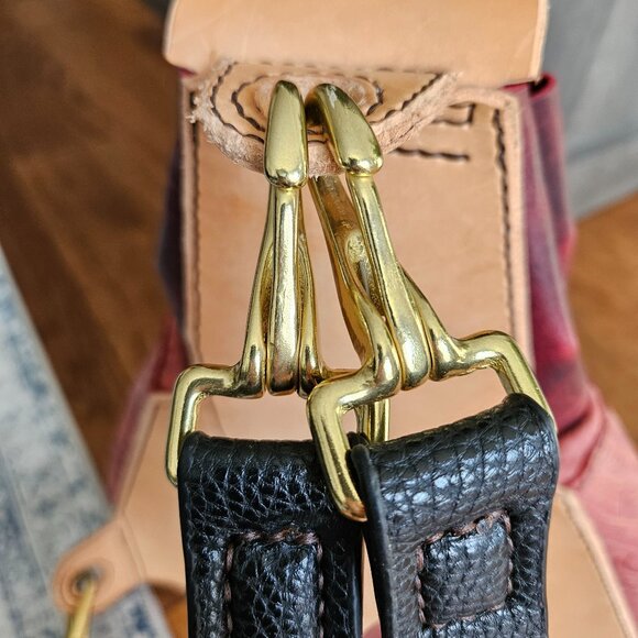 Geniue Leather Handcrafted Backpack - Picture 4 of 12